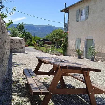 Ferienhaus Aberou Aux Portes De L'ossau