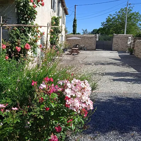 Aberou Aux Portes De L'ossau * Buziet